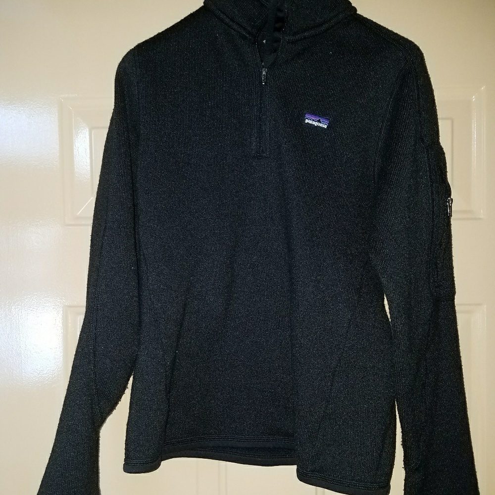 EUC‎ Patagonia sz SM black zip up jacket